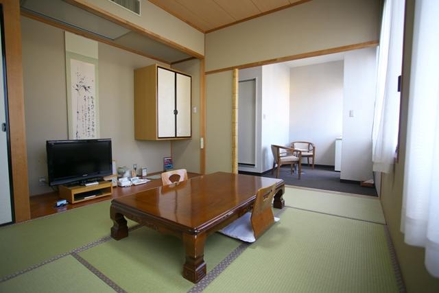 Hotel Verfort Hyuga Bagian luar foto