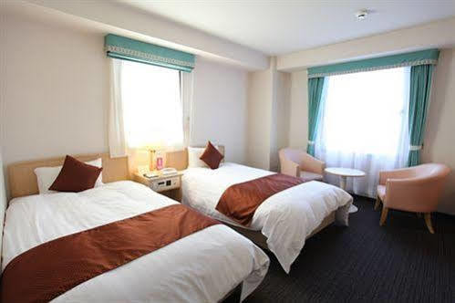 Hotel Verfort Hyuga Bagian luar foto